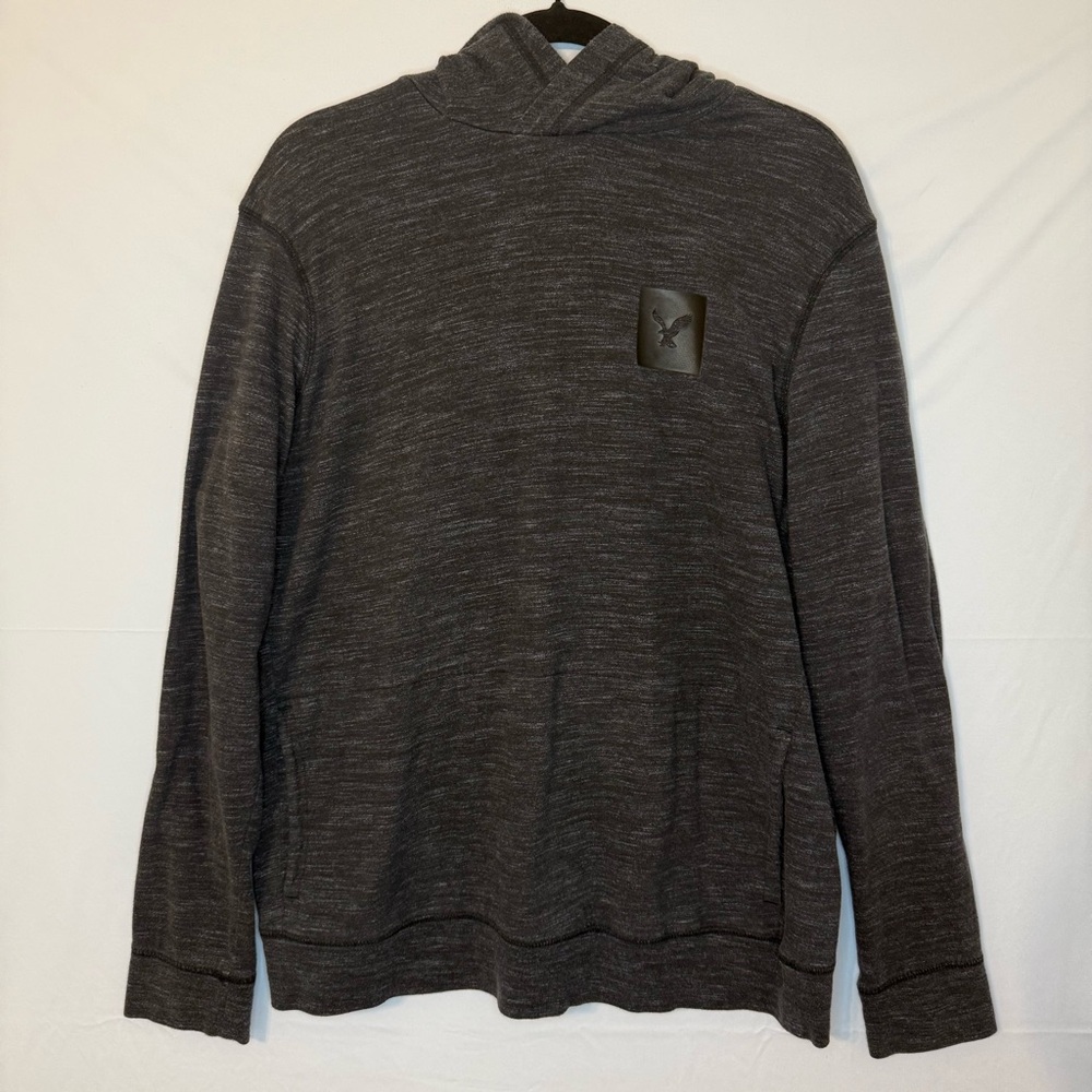 American Eagle Outfitters Dark Gray Long Sleeve Shirt. A9
